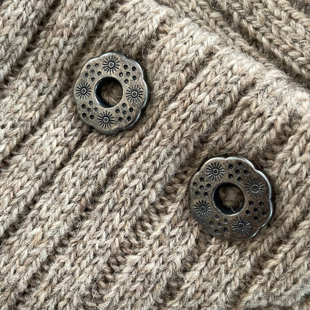 Ladies Coat/wool poncho/cape - Picture 3 of 4